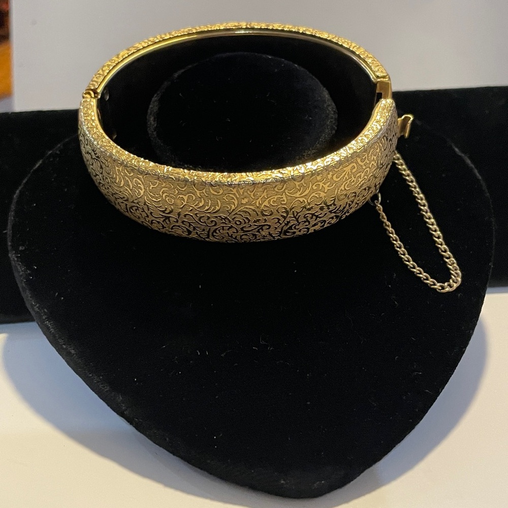 Signed Hong Kong Brushed Goldtone Hinged Bangle Bracelet Embossed